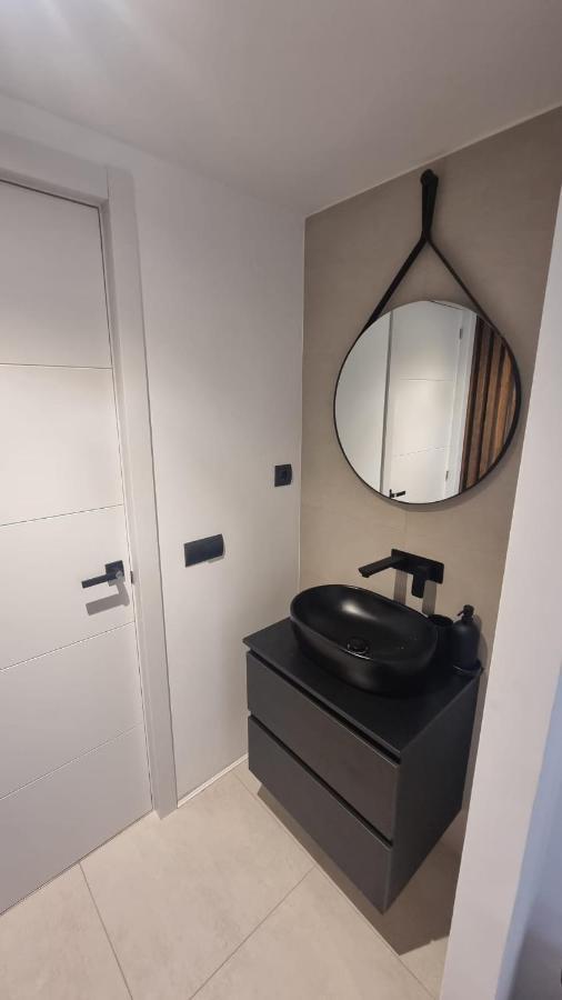 Luxe Appartement In Het Centrum Van Malaga Met Gratis Parkeerplek! Eksteriør billede